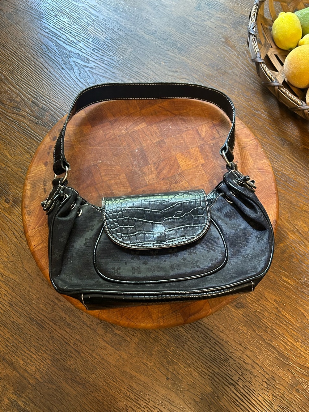 Liz Claiborne Black Shoulder Bag with Croc-Texture Flap